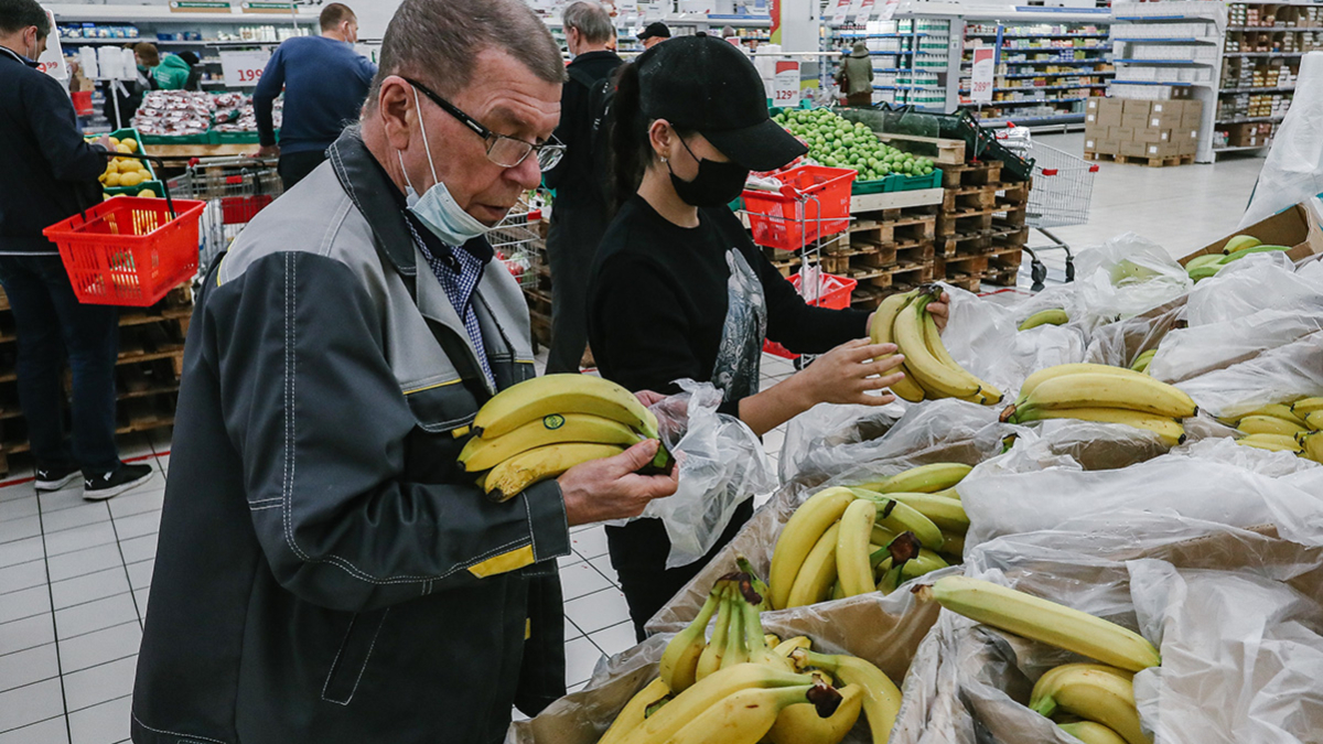 Цены на бананы в магазинах установили пятилетний рекорд — РБК