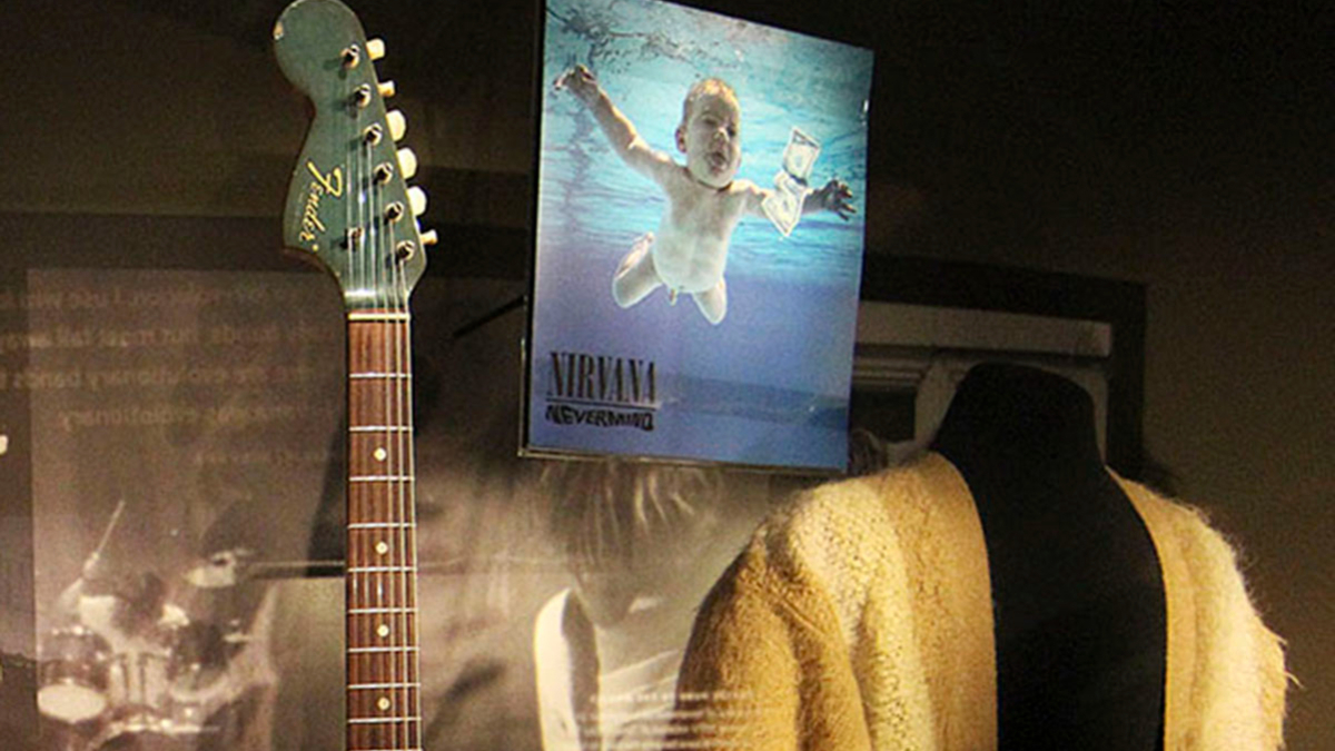 Мальчик с обложки альбома Nevermind подал в суд на группу Nirvana — РБК