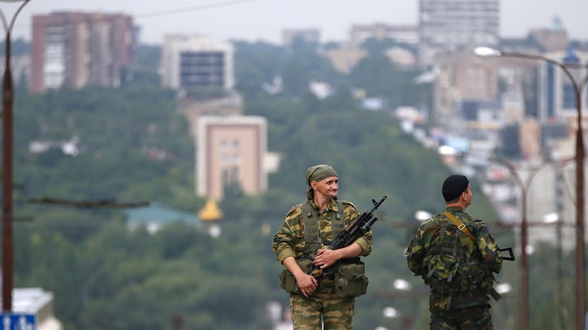 Донецк в осаде: армия наступает на город с нескольких направлений — РБК