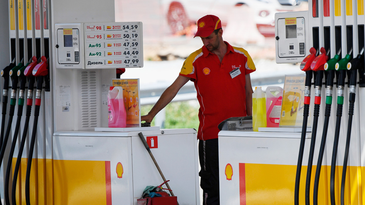 Shell предупредила о риске банкротства для части АЗС в России — РБК