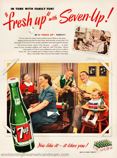 Реклама газировки 7 Up&nbsp;с изображением образцовой американской семьи, 1949 год
