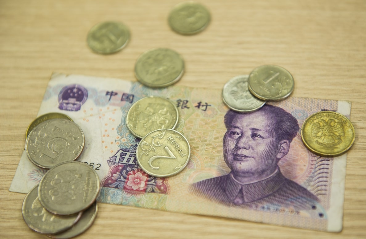 Только за вторую половину сентября этого года тюменцы разместили на своих счетах более 1 млн юаней