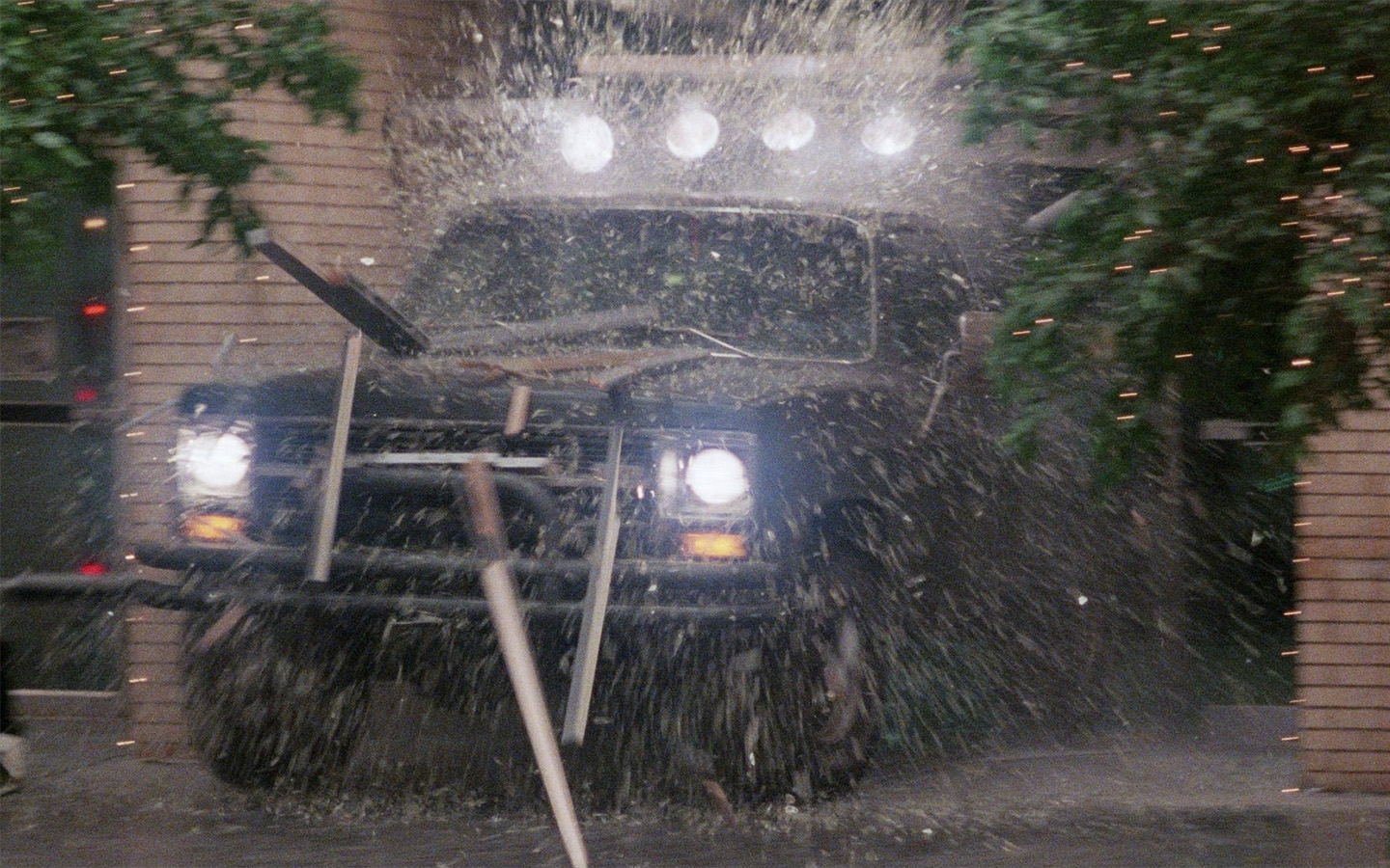 Кадр из фильма&nbsp;&laquo;Вторжение в США&raquo;, 1985 год