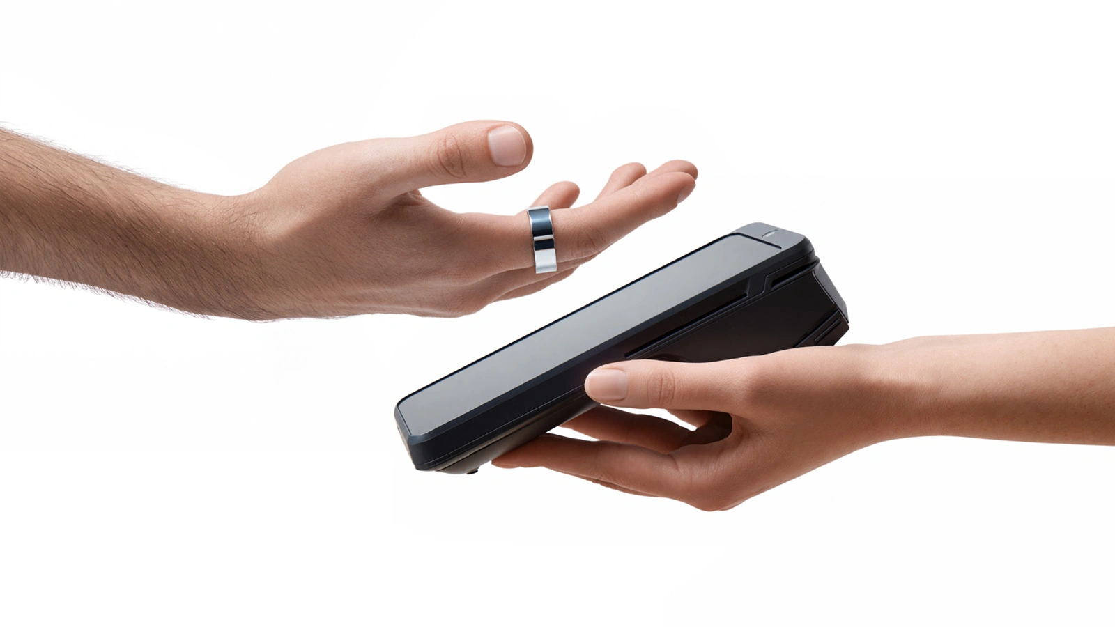 Умным кольцом «Сбера» теперь можно платить. Как это работает