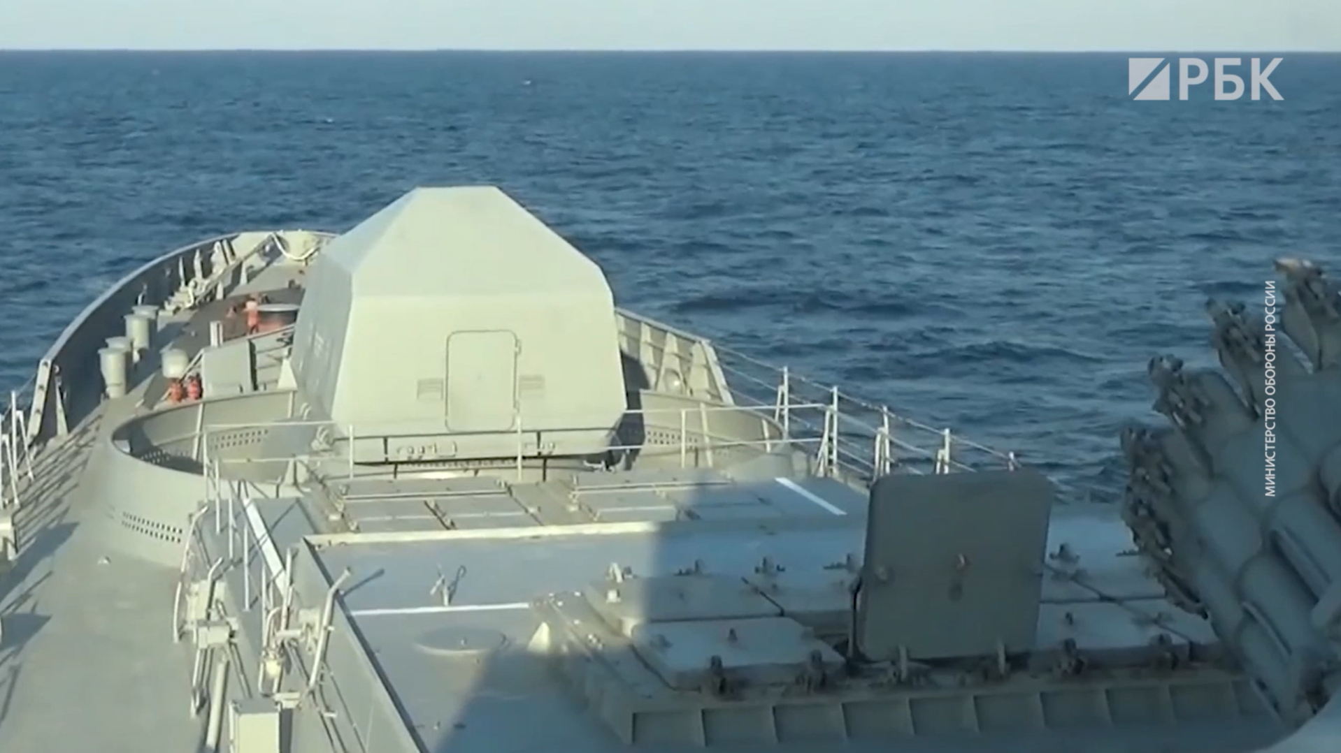 Минобороны показало видео пуска ракет «Калибр» из акватории Черного моря