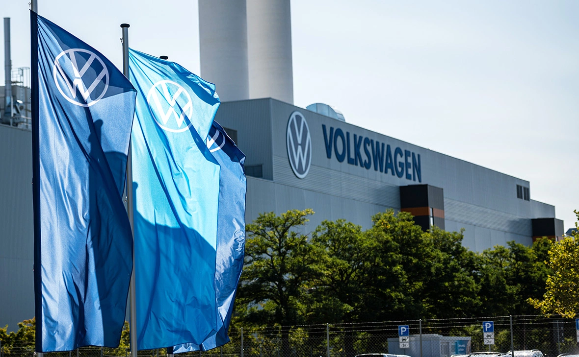 Jens Schlueter / Getty Images