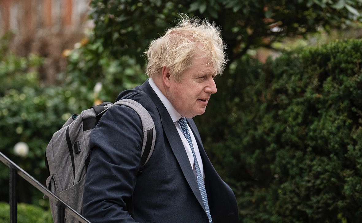 Carl Court / Getty Images