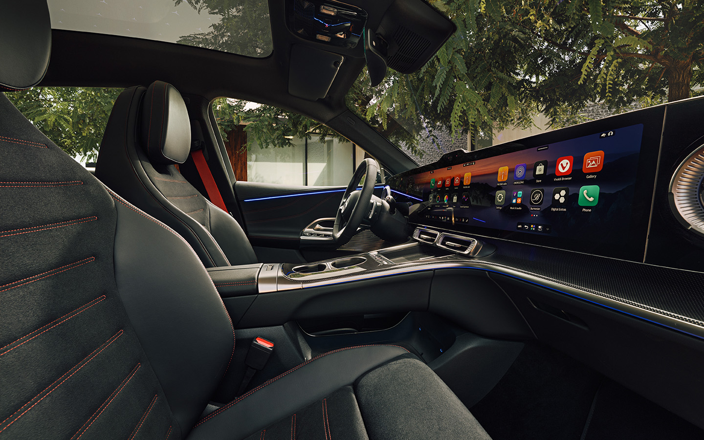 Mercedes-Benz GLC with EQ Technology