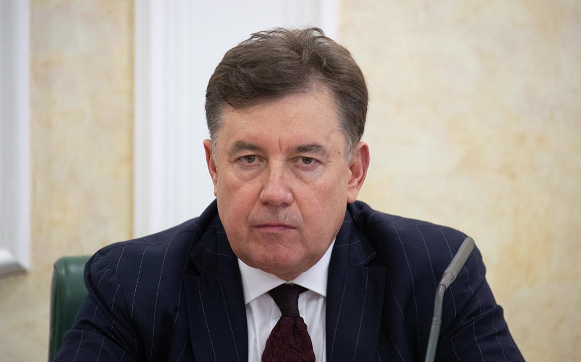 Совет судей рассмотрел досрочное прекращение полномочий Момотова