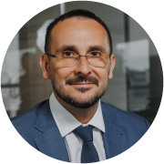 Замедлились, но не остановились: о главных событиях экономики в 2025 г.