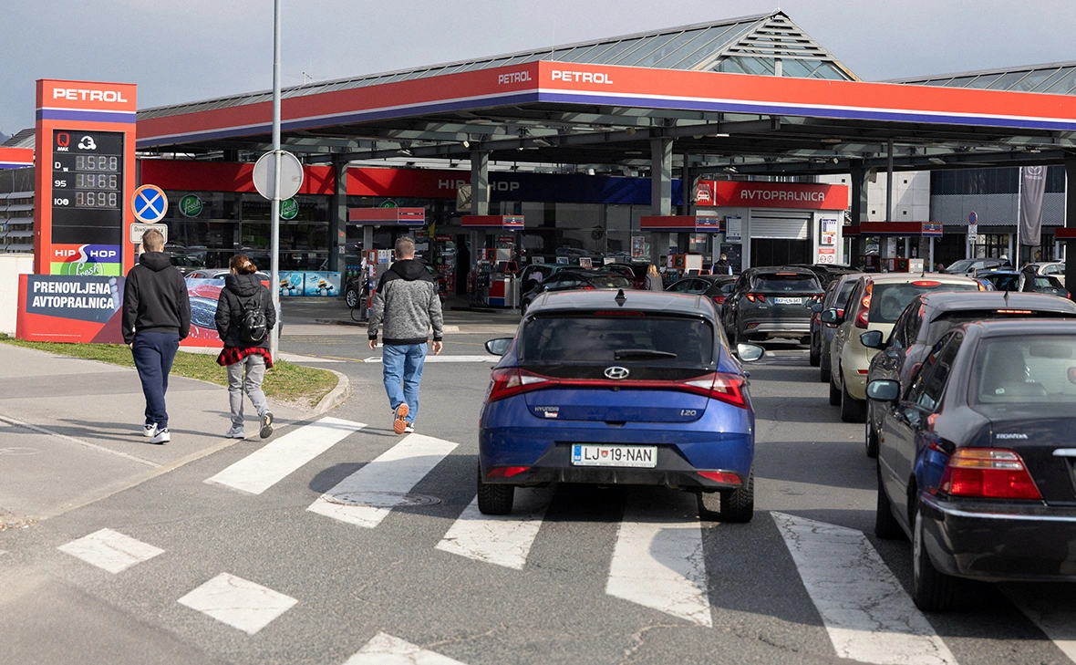 Antonio Bronic / Reuters