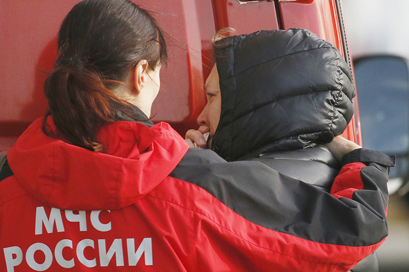 Сотрудники МЧС России оказывают помощь родственникам погибших в&nbsp;катастрофе A321 в&nbsp;Египте