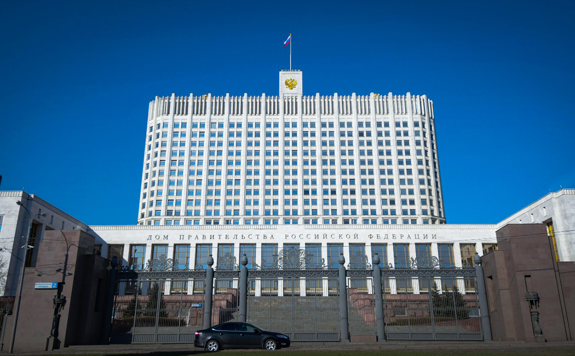 Вид на Дом Правительства Российской Федерации