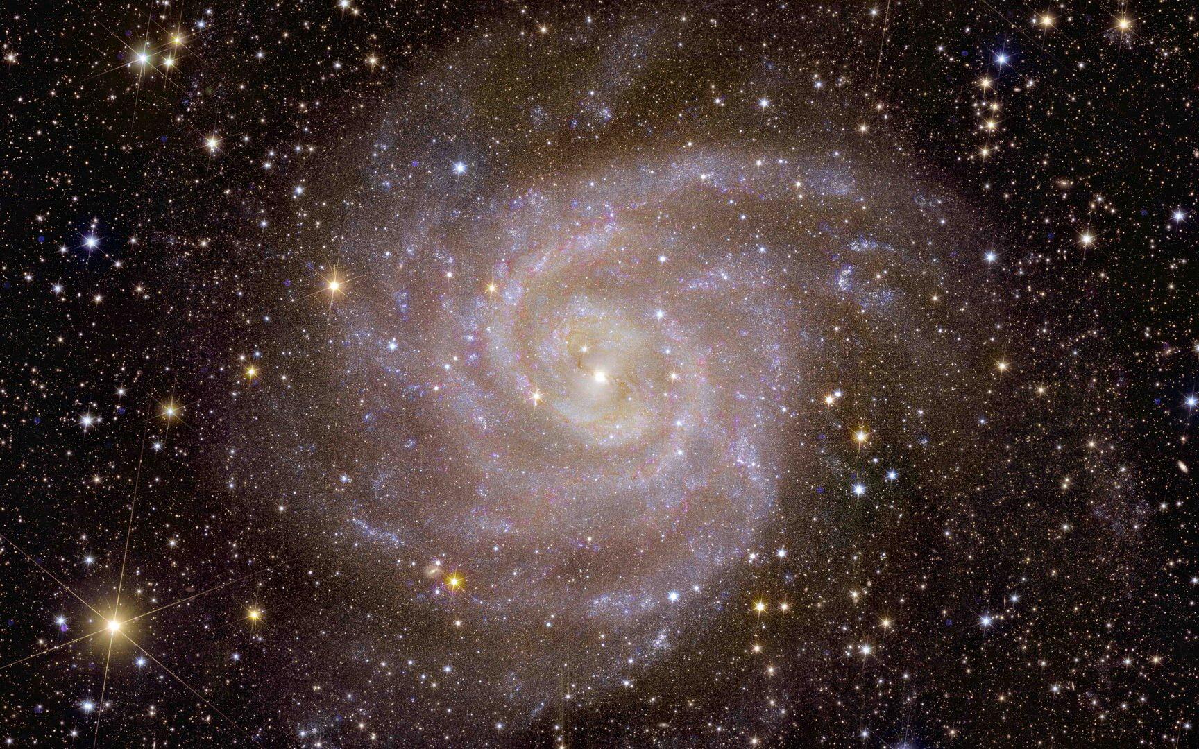 Спиральная галактика IC 342