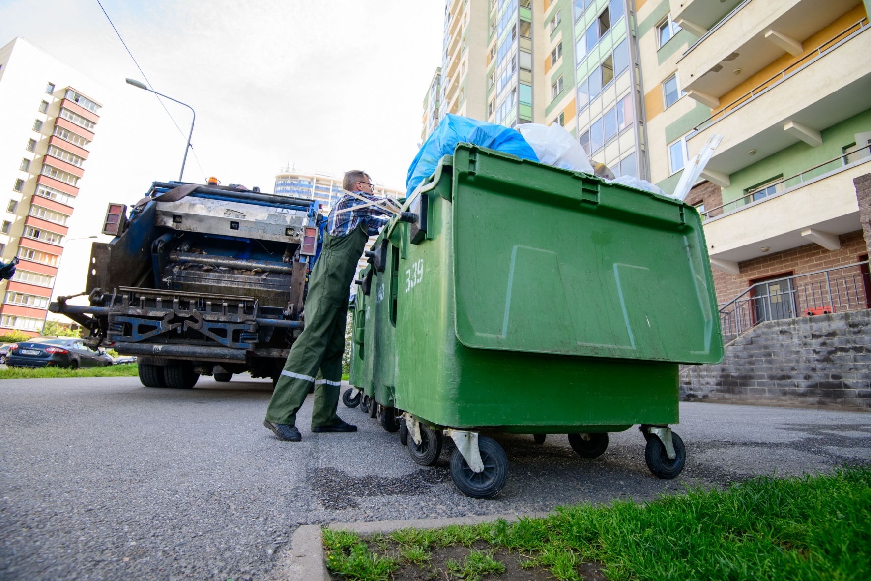 В Петербурге изменится стоимость вывоза мусора — РБК