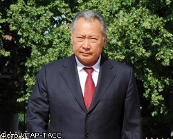 К.Бакиев лишен статуса экс-президента Киргизии и неприкосновенности