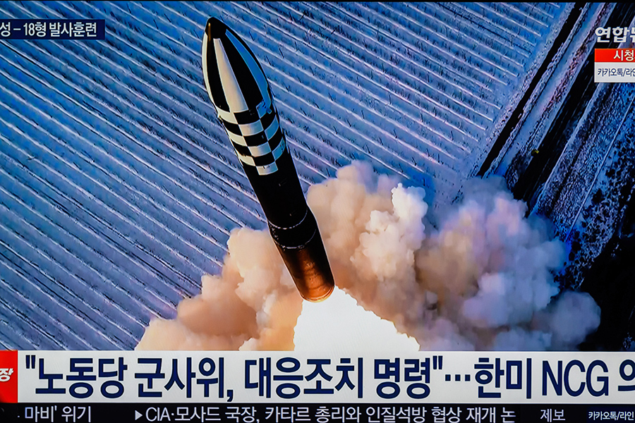 В 2023 году Пхеньян трижды испытал МБР Hwasong-18 с предполагаемой дальностью 15 тыс. км. Последний запуск состоялся в декабре