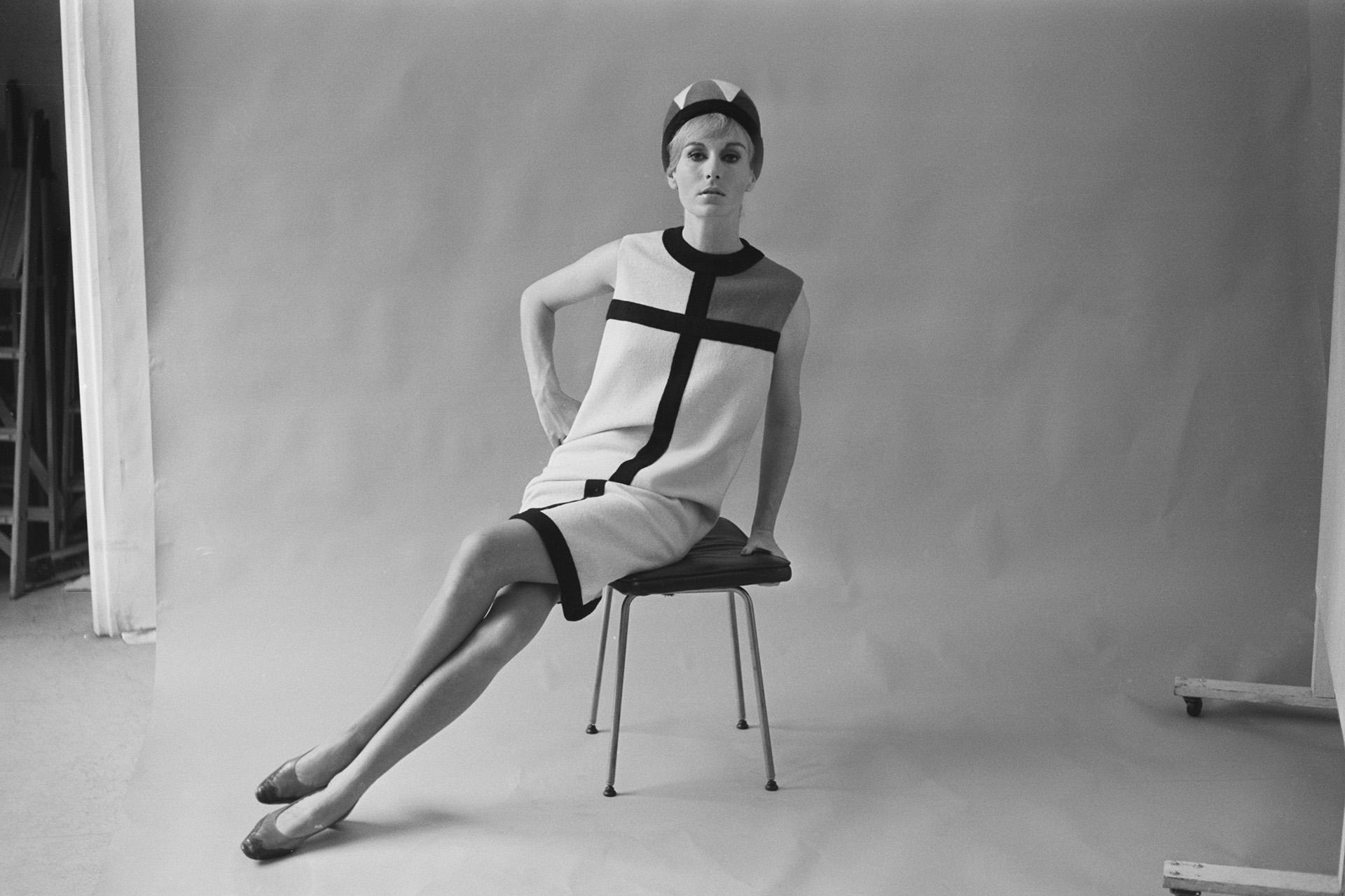 Платье из осенне-зимней коллекции Mondrian, 1965