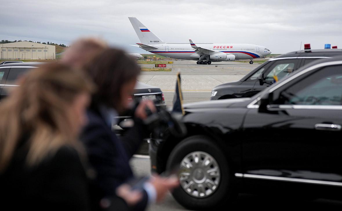 Фото: Andrew Harnik / Getty Images