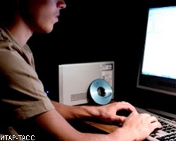 Хакера, выложившего нецензурную критику В.Матвиенко на сайт "Зенита", осудят в Петербурге