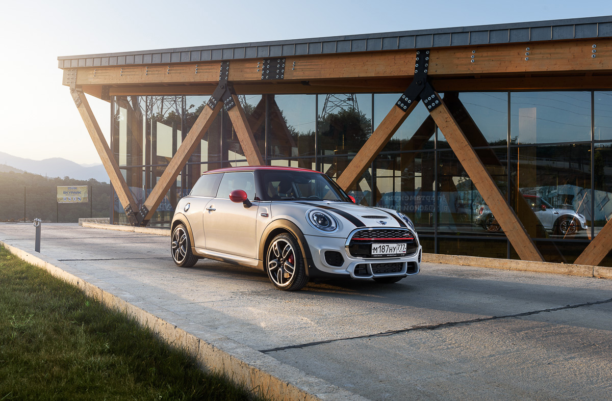 Степень доверия. Тест-драйв Mini JCW :: Autonews