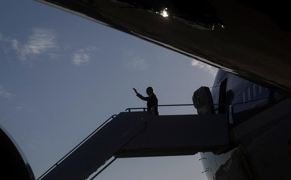 Politico узнало, что Вашингтон допускал прилет Байдена в Киев на самолете