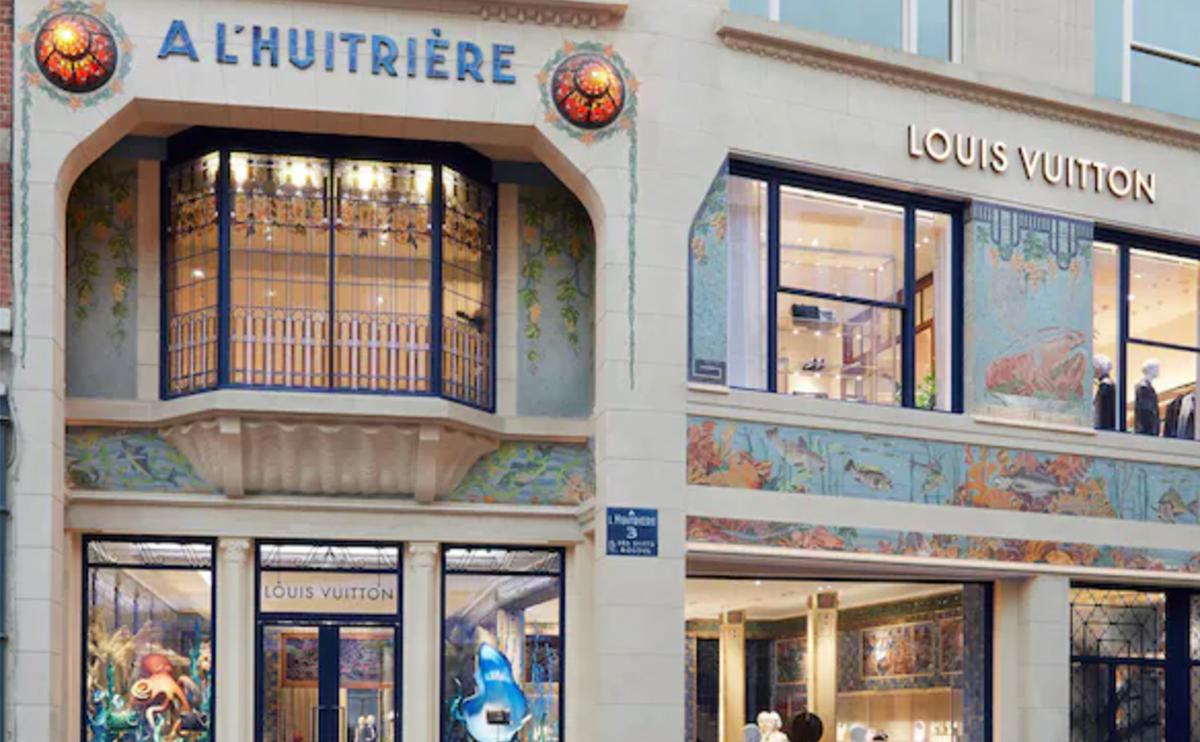 Бутик Louis Vuitton в Лилле второй раз за пять месяцев протаранила машина