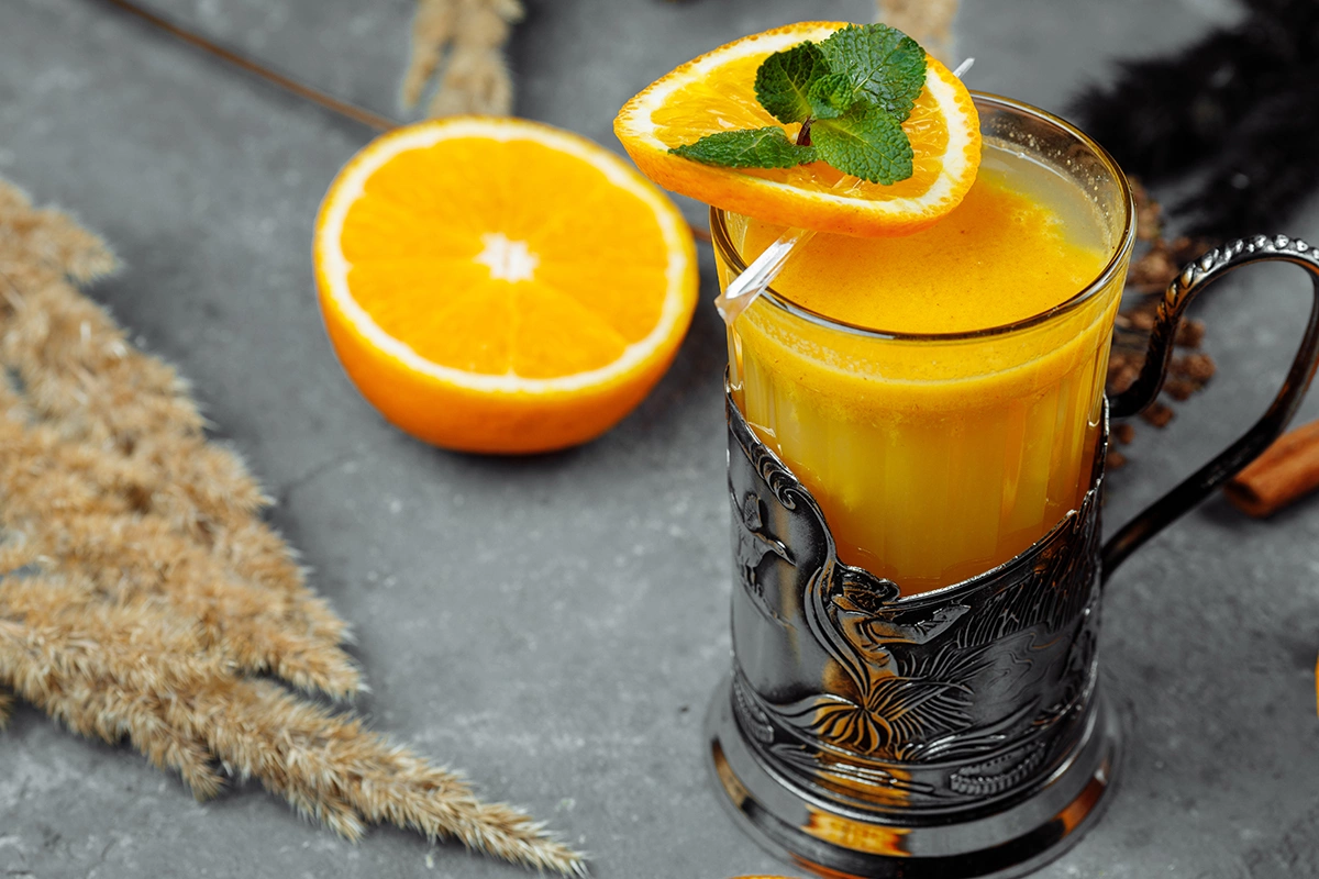 Коктейль с коньяком и облепихой Transsiberian Express