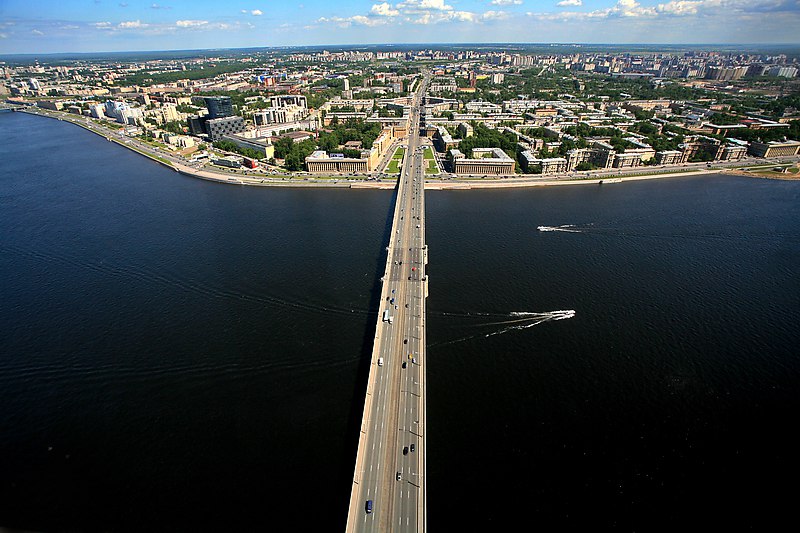 Мост Александра Невского в Санкт-Петербурге