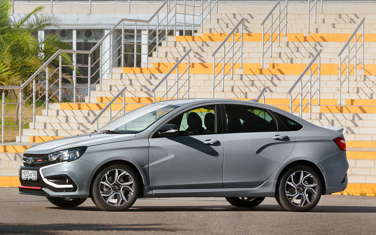 Первая Vesta Sport привлекла около 2000 покупателей, как плюс-минус и задумывалось