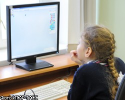 Минздрав установил время работы за компьютером в школах