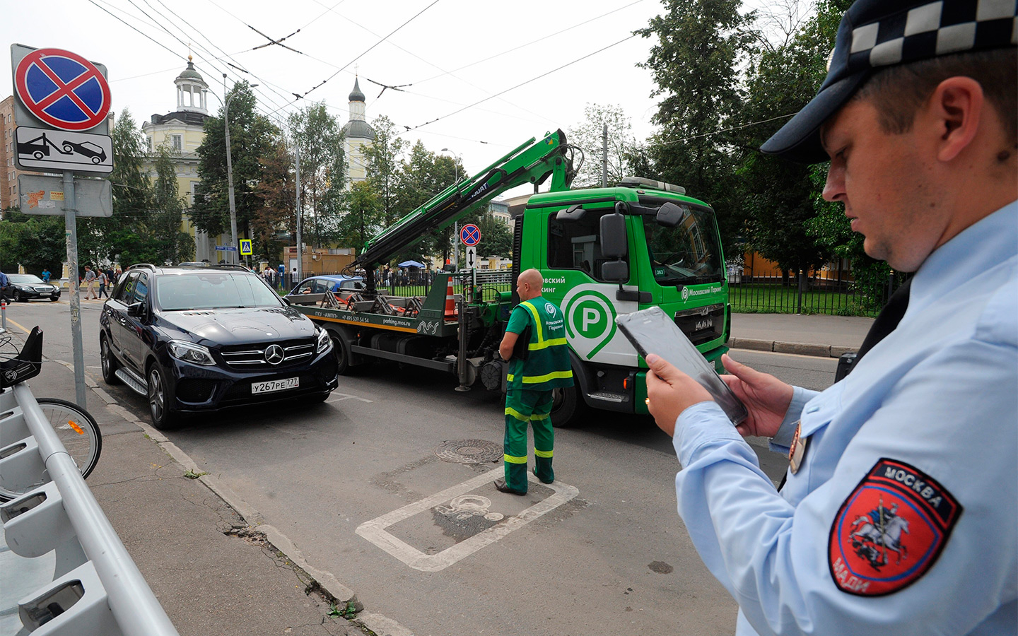 Власти Москвы раскрыли статистику эвакуации дорогих машин
