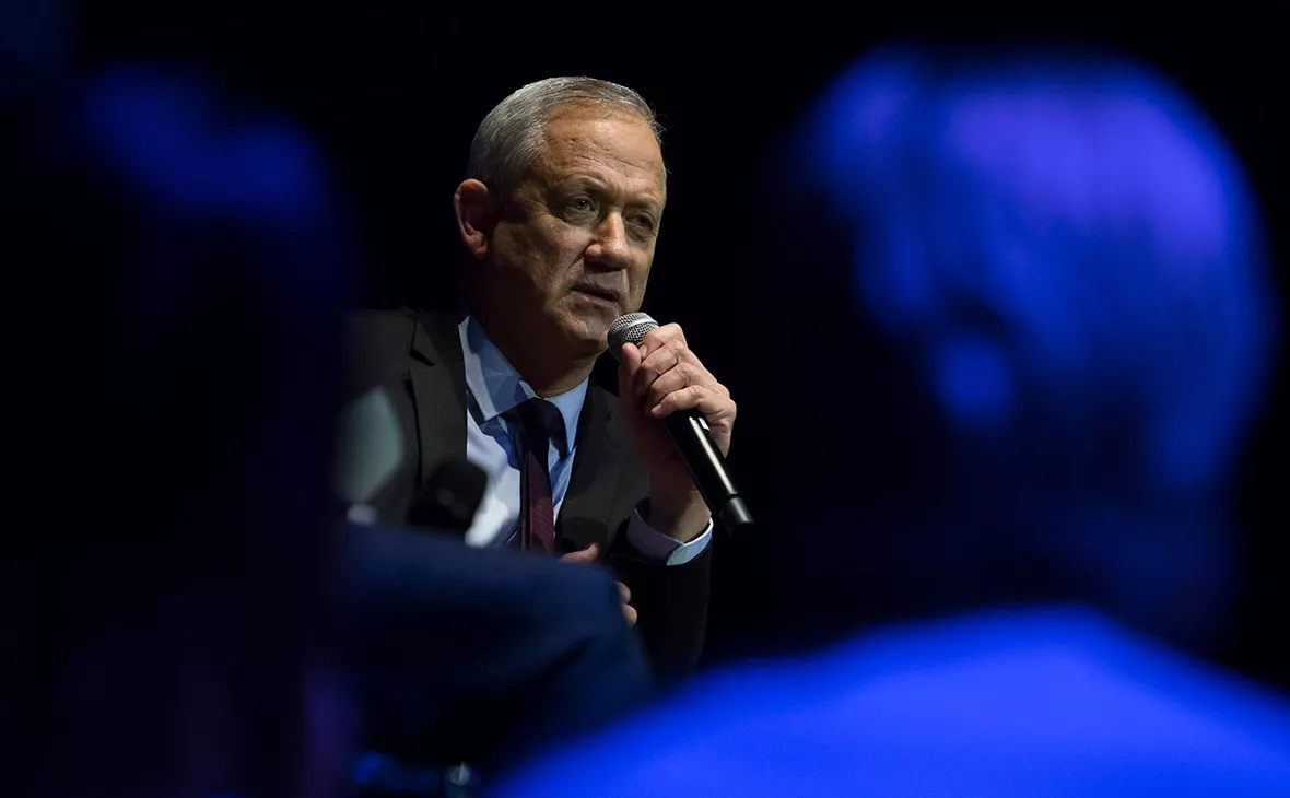 Amir Levy / Getty Images