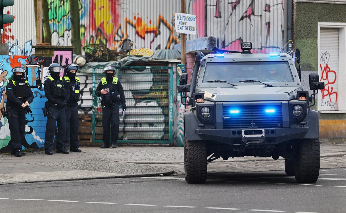 Christian Mang / Reuters