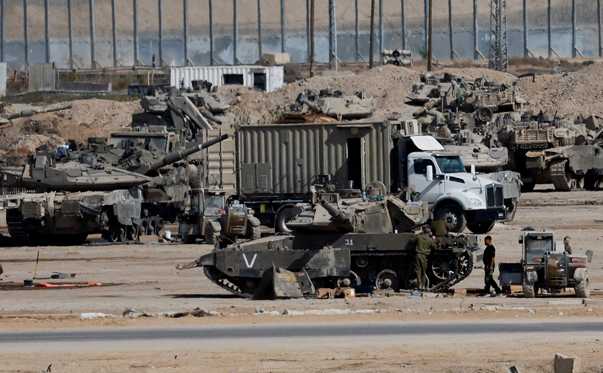 Ammar Awad / Reuters