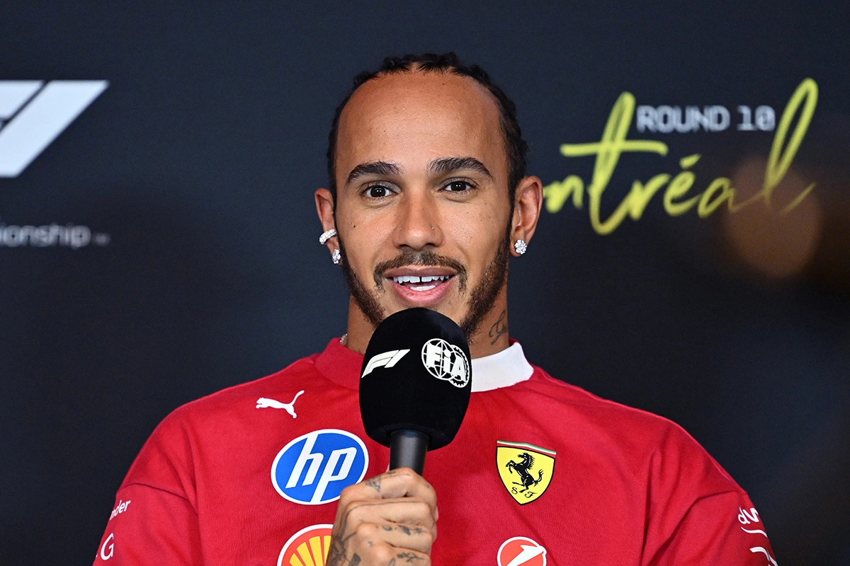 Льюис Хэмилтон