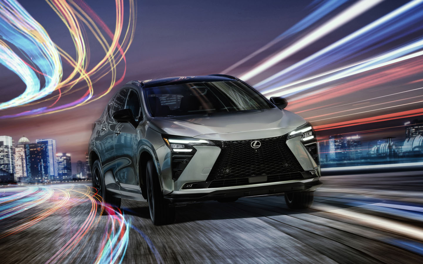 Одно из главных внешних изменений в Lexus NX&nbsp;&mdash; это передняя оптика, состоящая из двух линий
