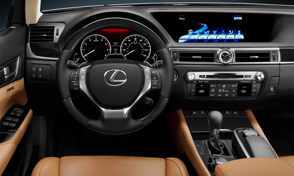 Новый Lexus GS получил доступную версию