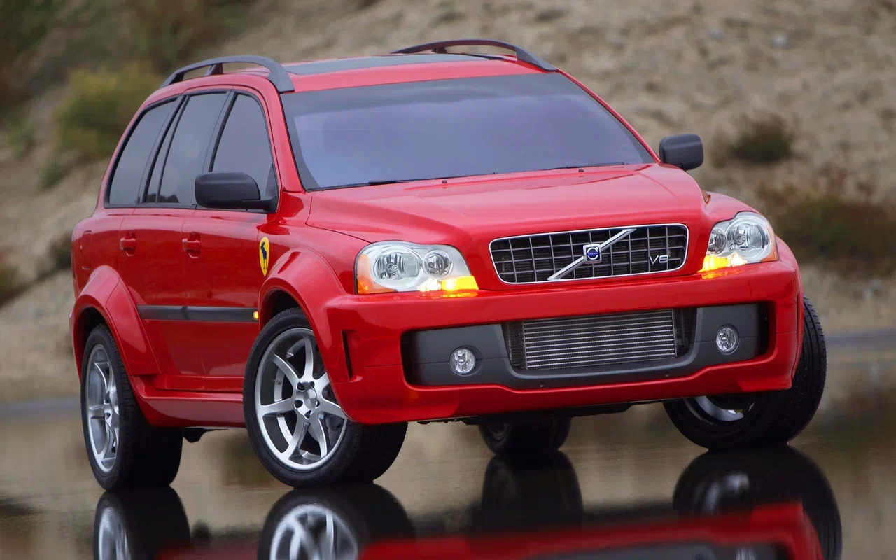 В 2004 году добавился 315-сильный V8 4.4 Yamaha. У прототипа PUV / Supercharged мощность японского двигателя повысили до 600 л.с. «Потому что могли»