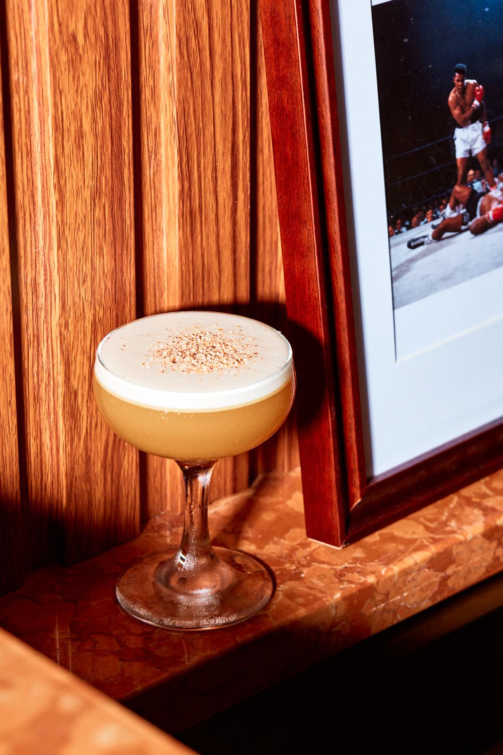 Коктейль Olive Oil Sour