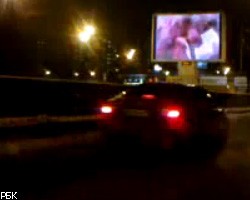 В центре Москвы рекламный экран ночью показывал порнографию