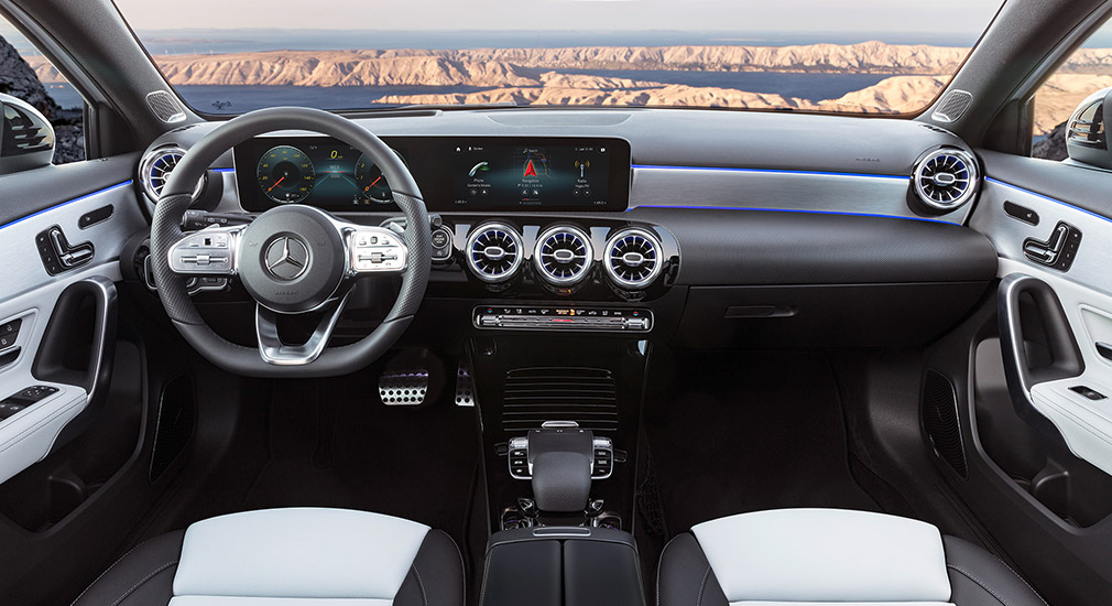 Mercedes представил A-Class нового поколения