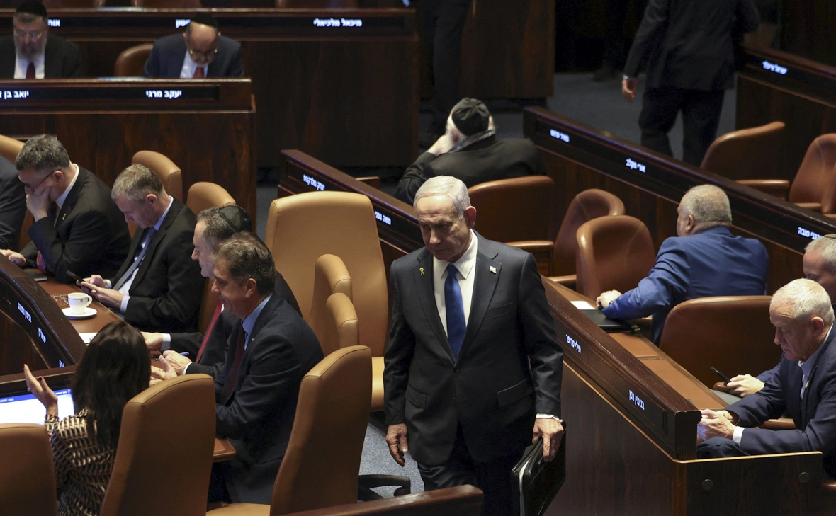 Ronen Zvulun / Reuters