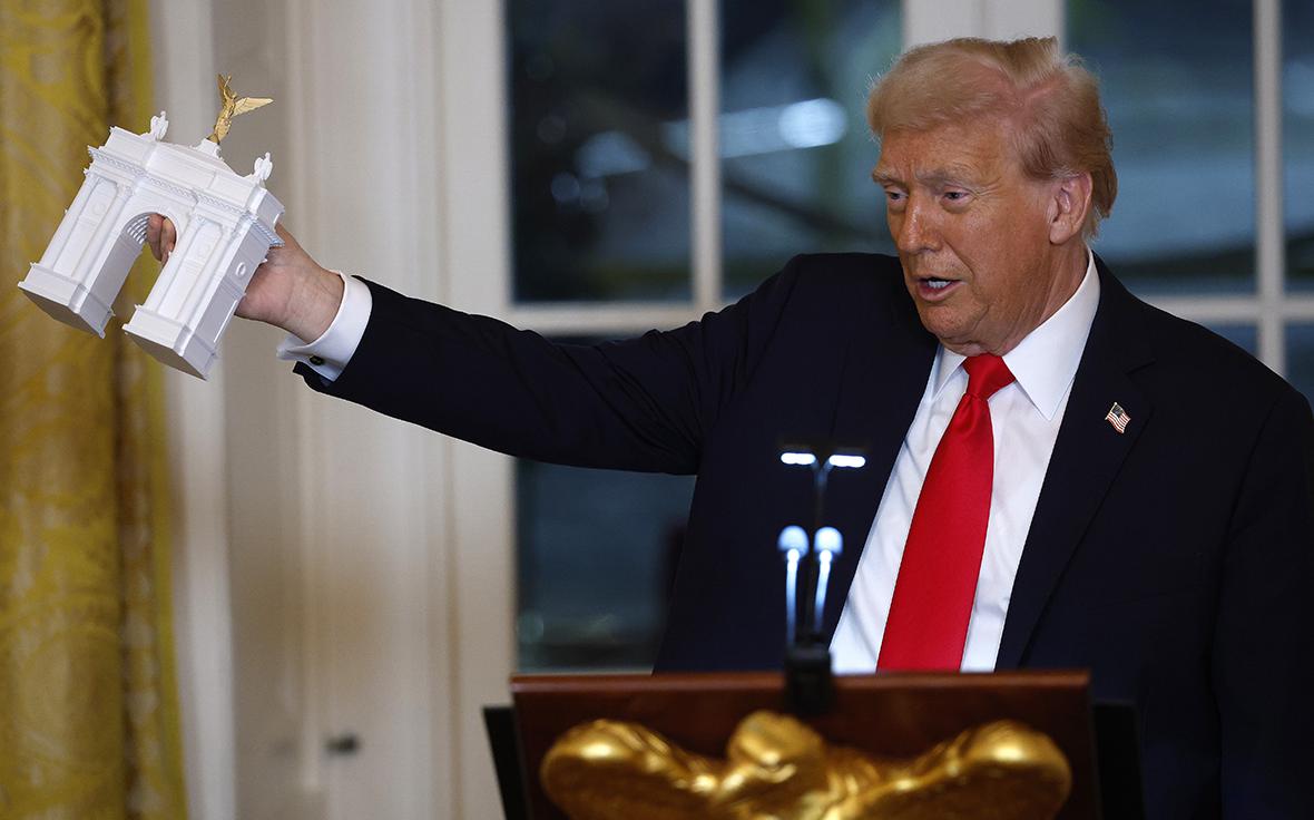 Трамп решил сделать из триумфальной арки в Вашингтоне военный комплекс