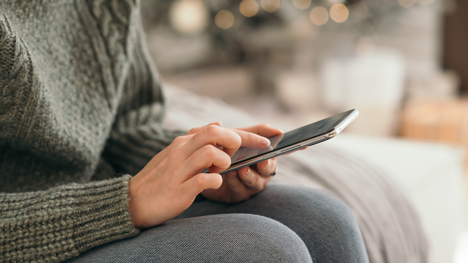 Мошенники начали рассылать фейковые сообщения о декабрьской выплате