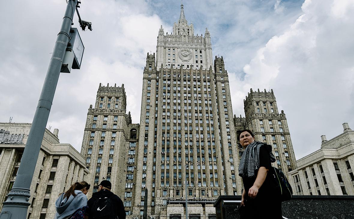 В МИД России пообещали ответ на решение Финляндии по ядерному оружию