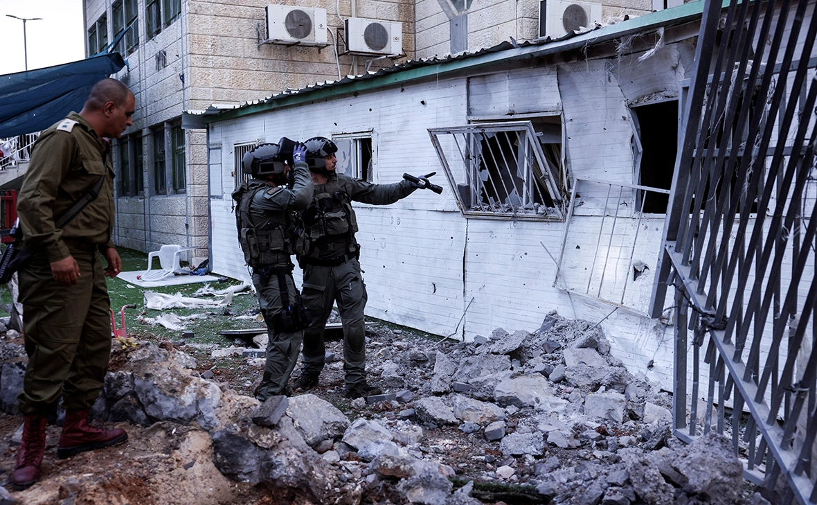 Ronen Zvulun / Reuters