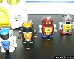 Рекордно маленький робот представлен в Японии