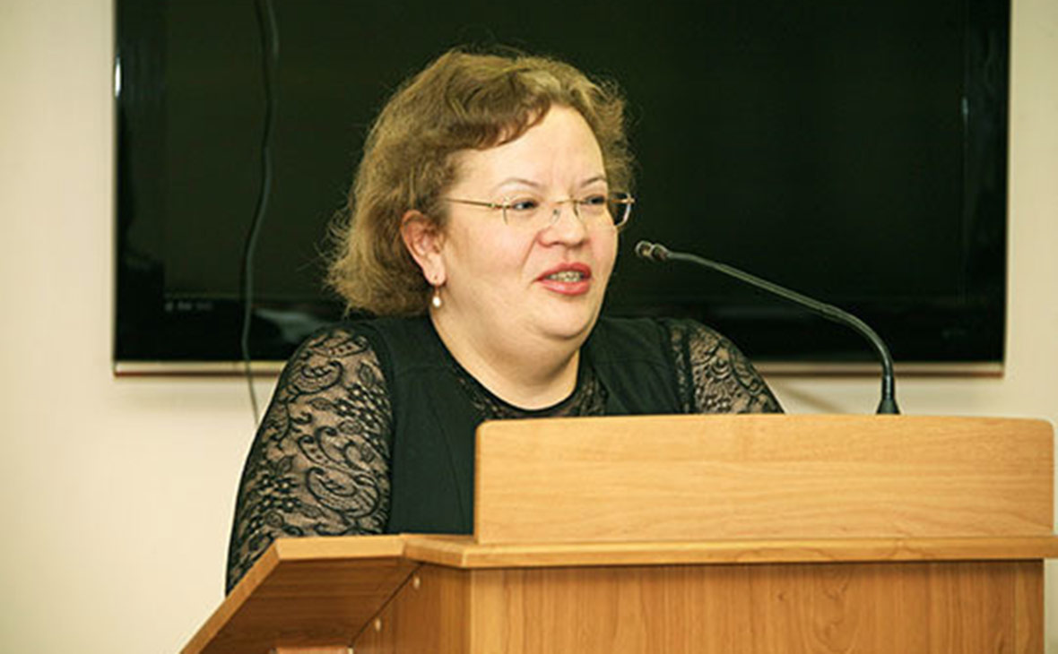 Елена Шишмарева


