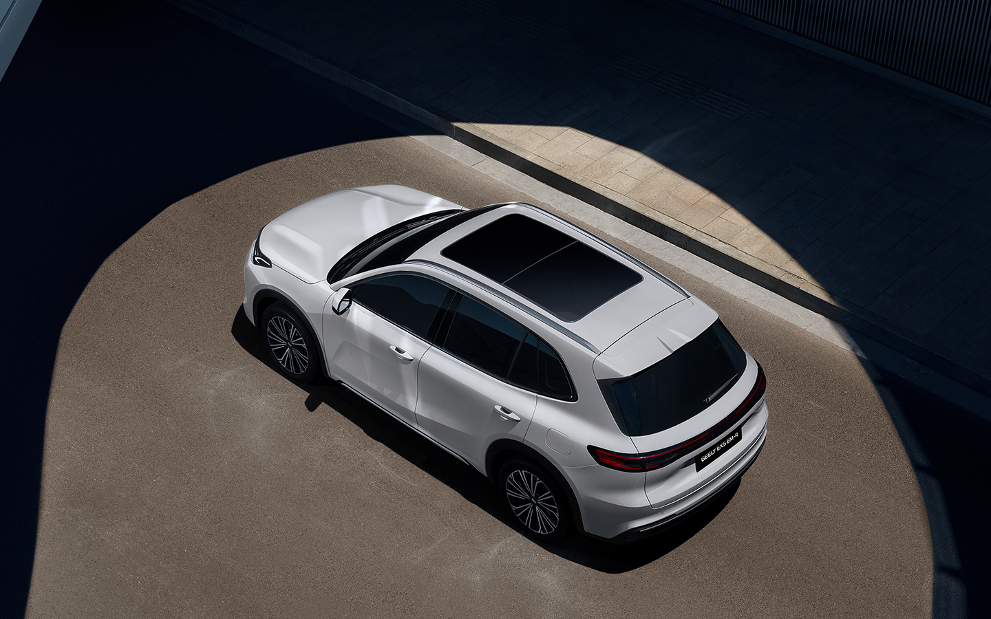 Geely EX5 EM-R